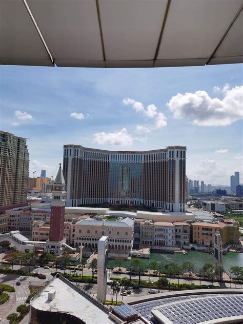 The Countdown Hotel Review, Macau .